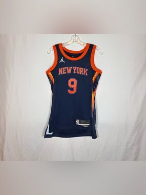 Nike New York Knicks #9 Barrett Statement Edition Swingman Basketball Jersey XS